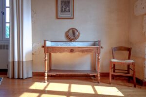 antique furniture at Domaine de la Leotardie